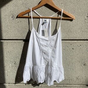 NWT Old Navy Medium Eyelet Racerback tank in white